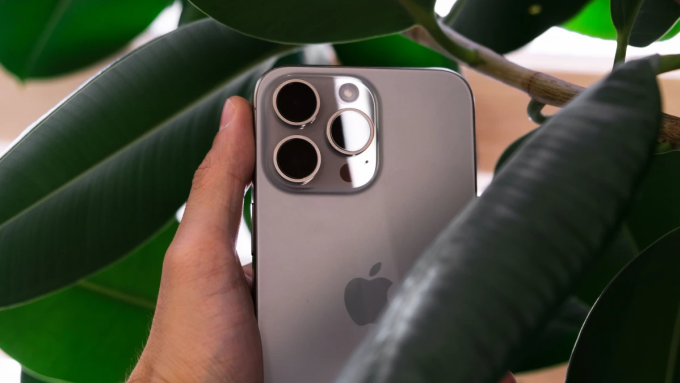 iPhone 15 Pro dùng loại titan nào?