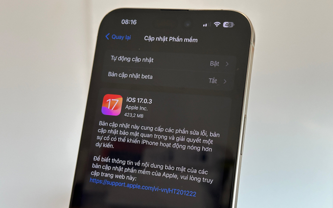 Apple sửa lỗi iPhone 15 Pro quá nóng