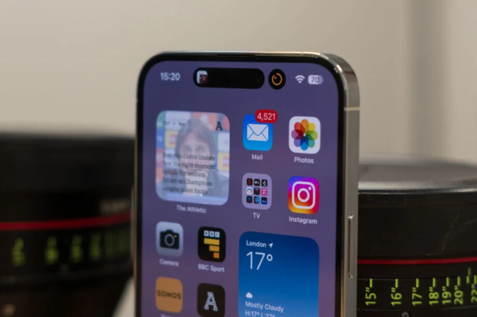 Người dùng iPhone có thể phải đợi một tháng để sửa lỗi wifi