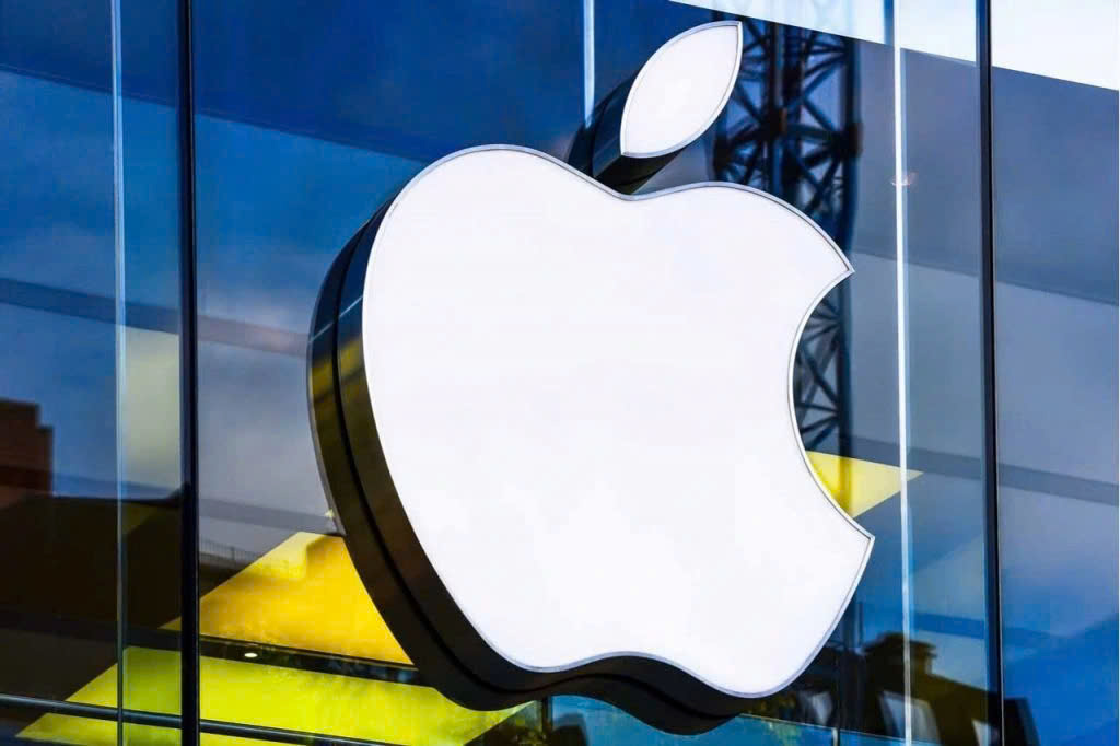 Apple cảnh báo khẩn: Người dùng iPhone tại hơn 100 quốc gia có thể đang bị theo dõi bởi phần mềm gián điệp!