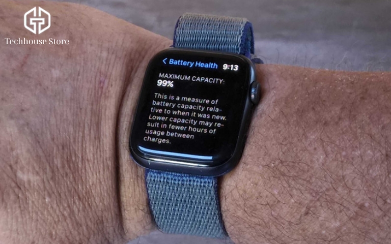Pin Apple Watch dùng được bao lâu? Thực tế với Series 3, 4 và 5 cũ Màn hình Battery Health hiển thị Maximum Capacity 99% trên Apple Watch