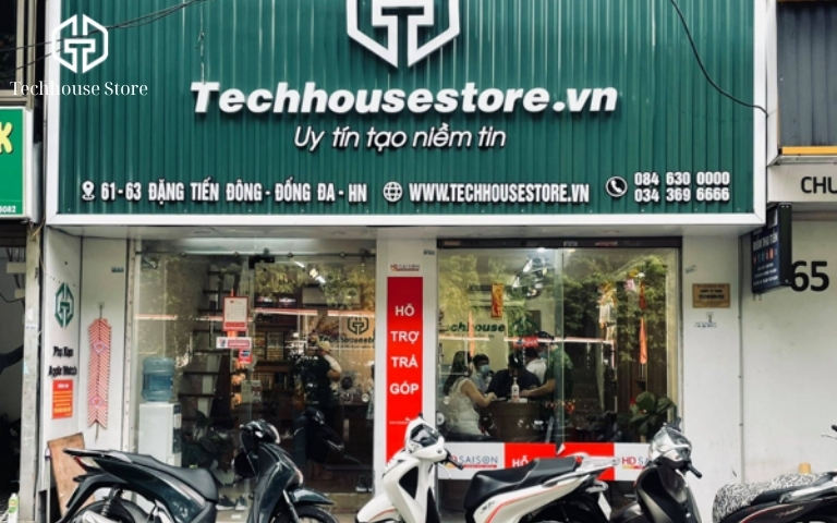 20 triệu mua được iPhone gì? Nên chọn máy nào theo nhu cầu? Mặt tiền Tech House Store tại 61–63 Đặng Tiến Đông, Đống Đa, Hà Nội.