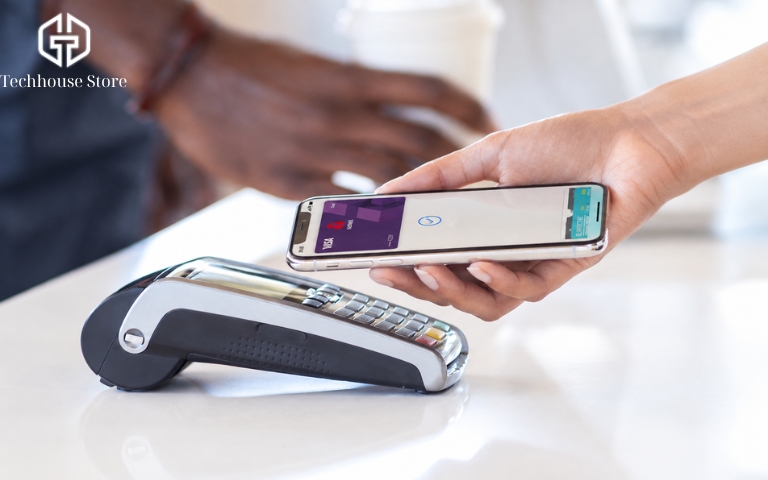 NFC trên iPhone là gì? Cách bật, sử dụng và quét CCCD Người dùng thanh toán Apple Pay bằng iPhone tại đầu đọc thẻ.
